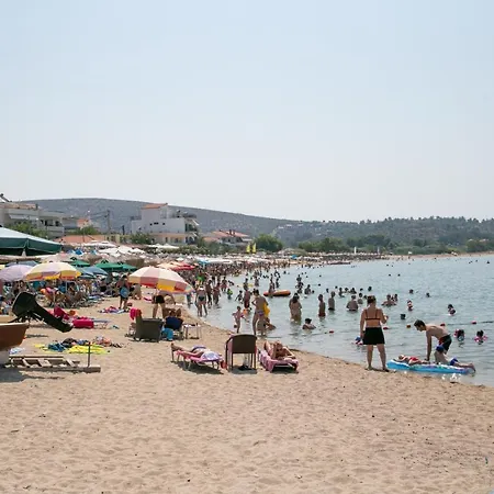 Elvetia Villa Potos Buitenkant foto