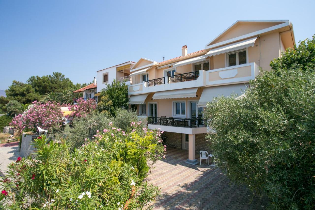 Elvetia Apartment Potos